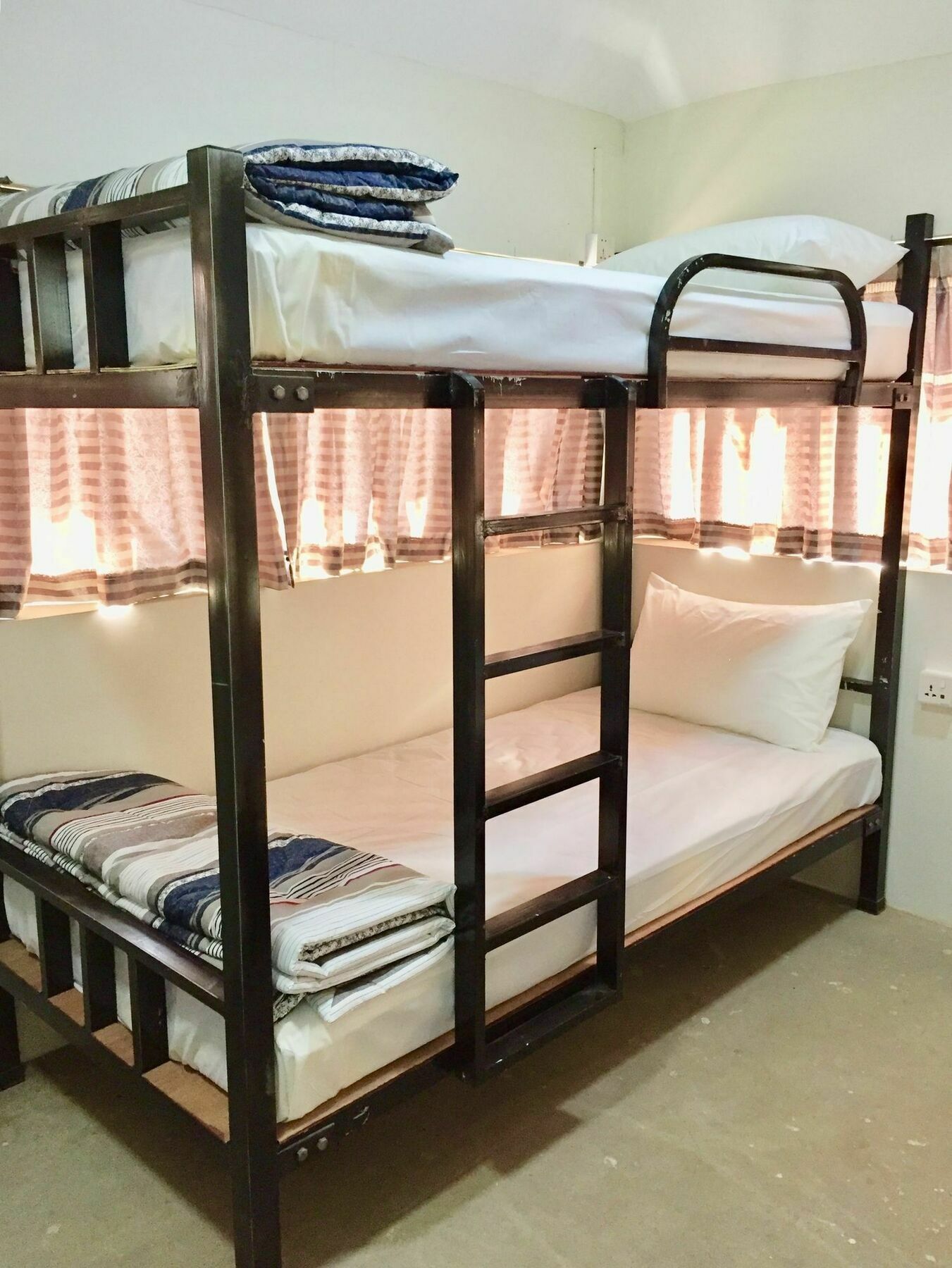Celia Hostel Мандалай Екстер'єр фото
