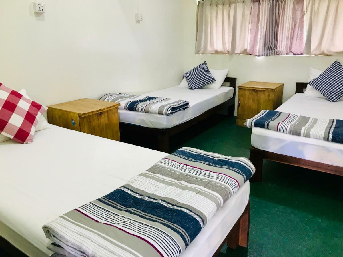 Celia Hostel Мандалай Екстер'єр фото