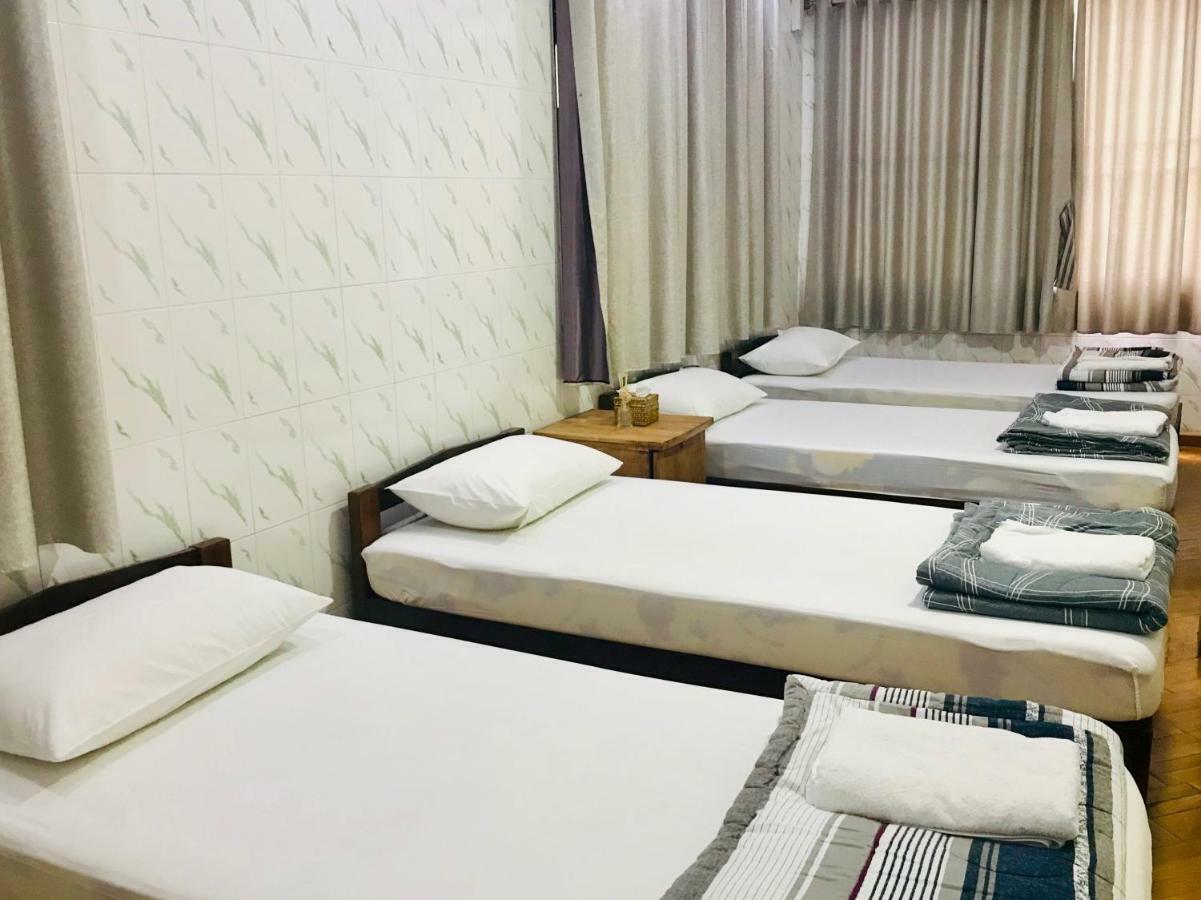 Celia Hostel Мандалай Екстер'єр фото