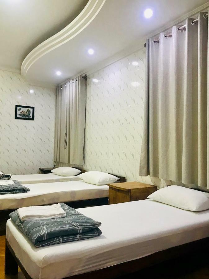 Celia Hostel Мандалай Екстер'єр фото